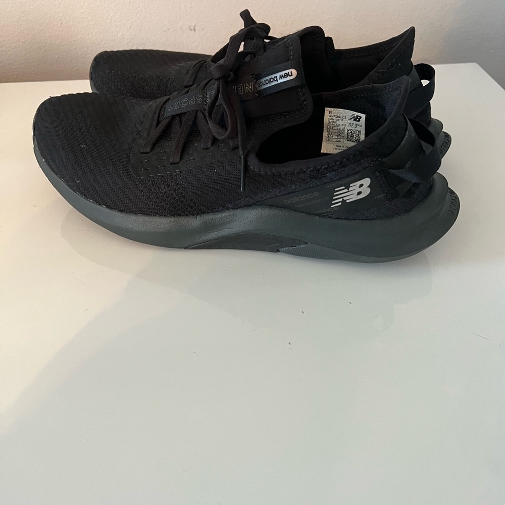 New Balance Sneakers Dynasoft Nergize Sport V2 Athletic Running Shoes size 10.5